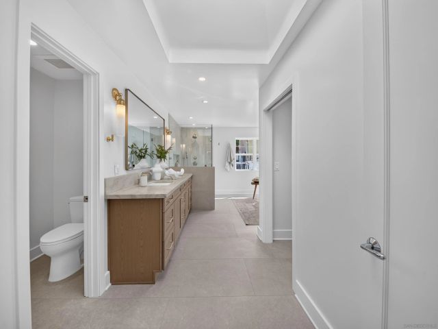 921 Court Way, San Diego, CA 92103