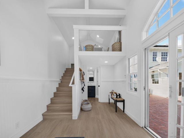 921 Court Way, San Diego, CA 92103
