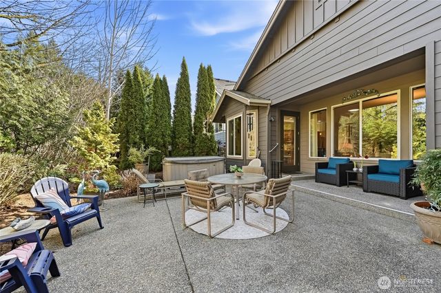 23026 NE 139th Court, Redmond, WA 98053