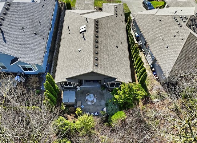 23026 NE 139th Court, Redmond, WA 98053