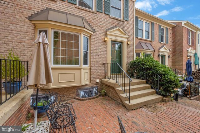 3053 MEETING ST, Falls Church, VA 22044