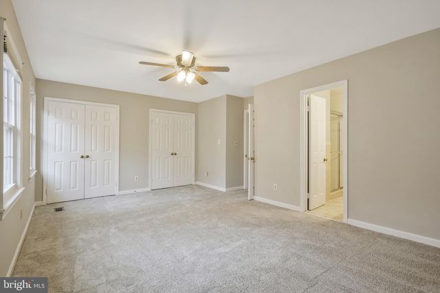 3053 MEETING ST, Falls Church, VA 22044
