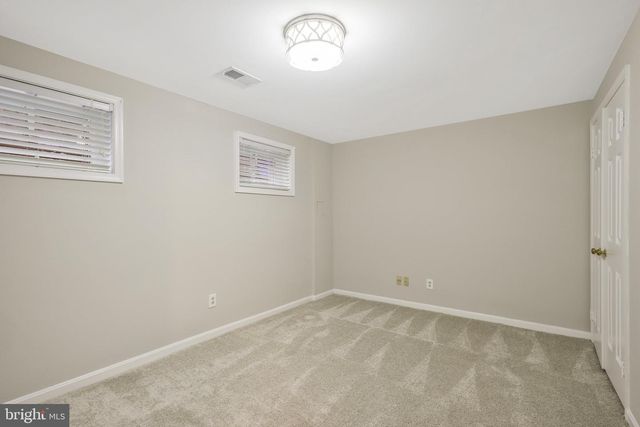 3053 MEETING ST, Falls Church, VA 22044