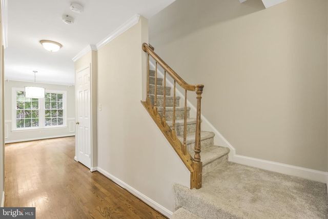 3053 MEETING ST, Falls Church, VA 22044