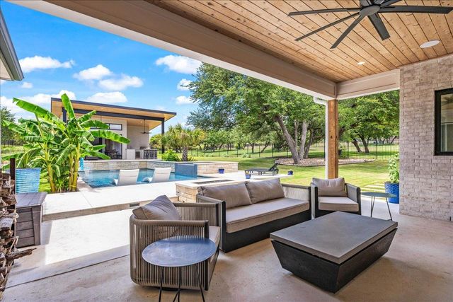 9600 Stratus DR, Dripping Springs, TX 78620
