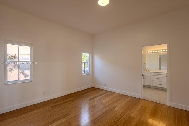 825 Tanglewood Cir, Weston, FL 33327