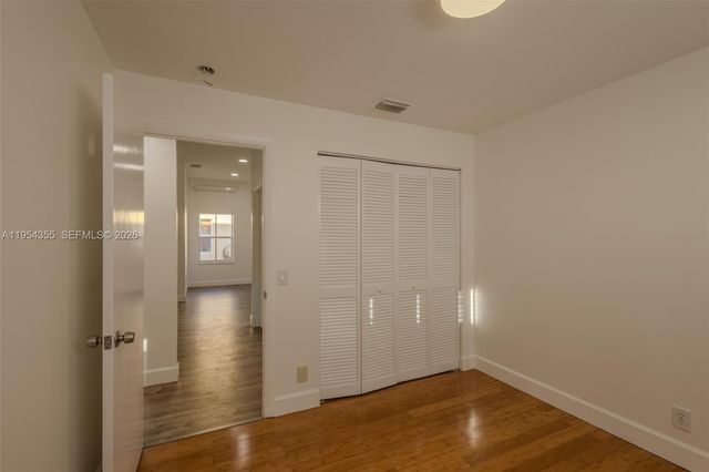 825 Tanglewood Cir, Weston, FL 33327