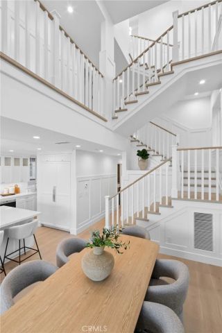 1105 N Bay Front, Newport Beach, CA 92662
