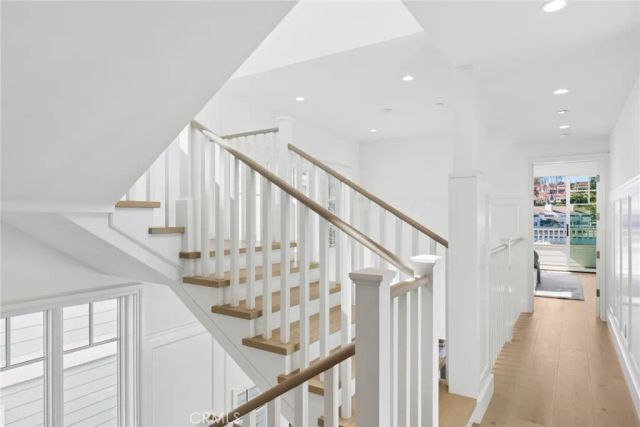 1105 N Bay Front, Newport Beach, CA 92662