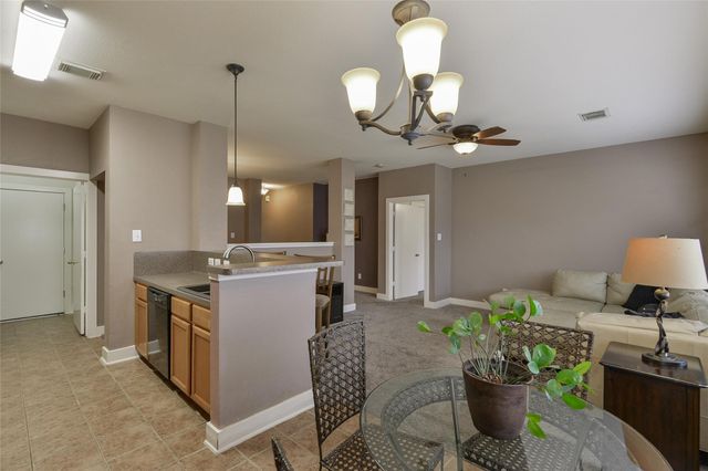 407 Laurel Pine Drive, Houston, TX 77339