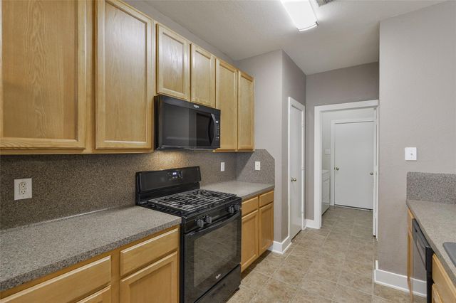 407 Laurel Pine Drive, Houston, TX 77339