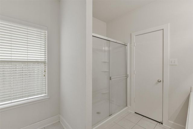 407 Laurel Pine Drive, Houston, TX 77339