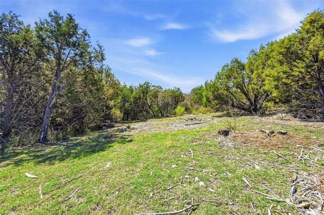 9009 E Prairie Ridge Court, Cleburne, TX 76033