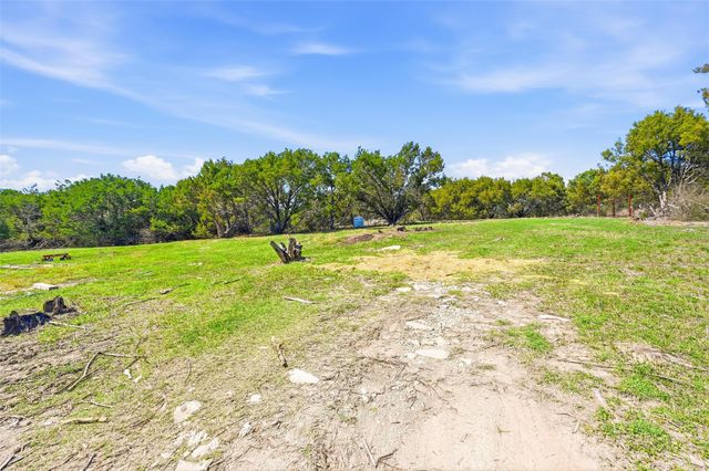 9009 E Prairie Ridge Court, Cleburne, TX 76033