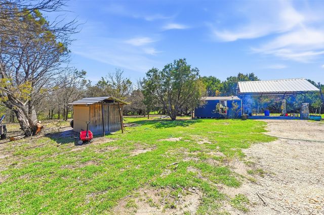 9009 E Prairie Ridge Court, Cleburne, TX 76033