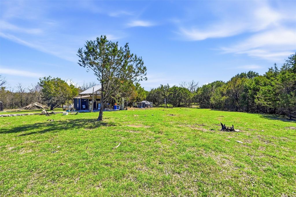 9009 E Prairie Ridge Court, Cleburne, TX 76033