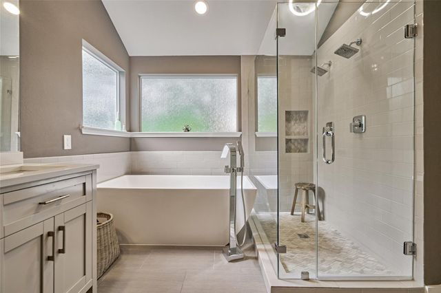 38 E Gaslight Place, The Woodlands, TX 77382