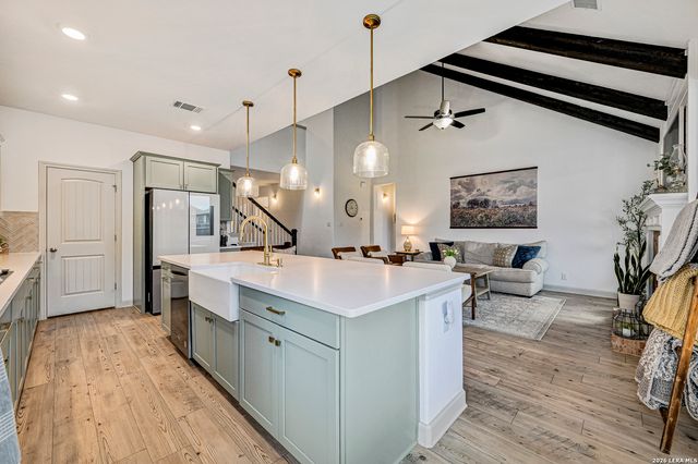 110 Breamoor, Boerne, TX 78015