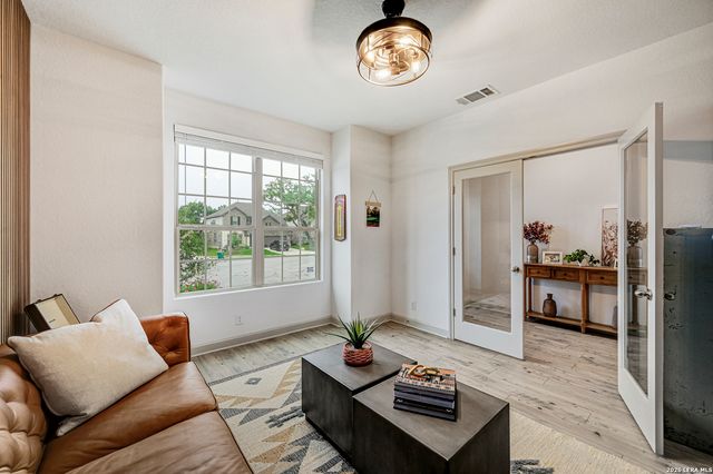 110 Breamoor, Boerne, TX 78015