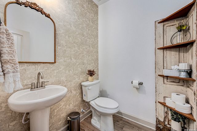 110 Breamoor, Boerne, TX 78015
