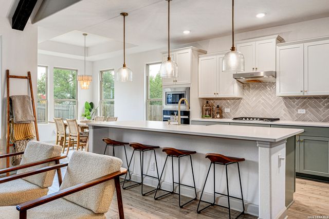 110 Breamoor, Boerne, TX 78015