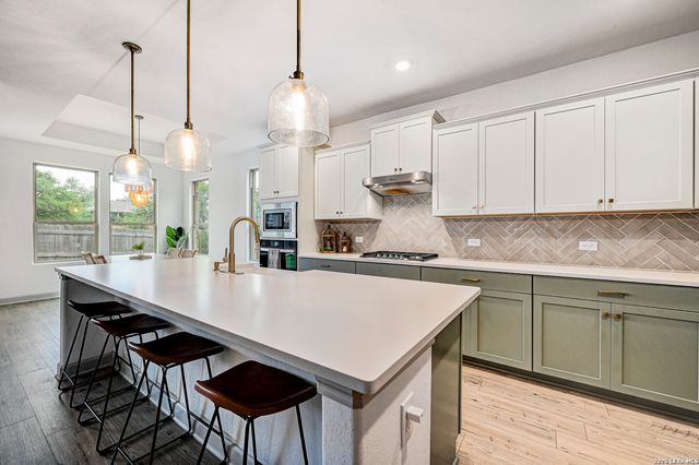 110 Breamoor, Boerne, TX 78015