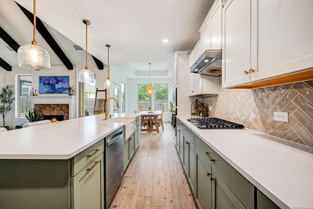 110 Breamoor, Boerne, TX 78015