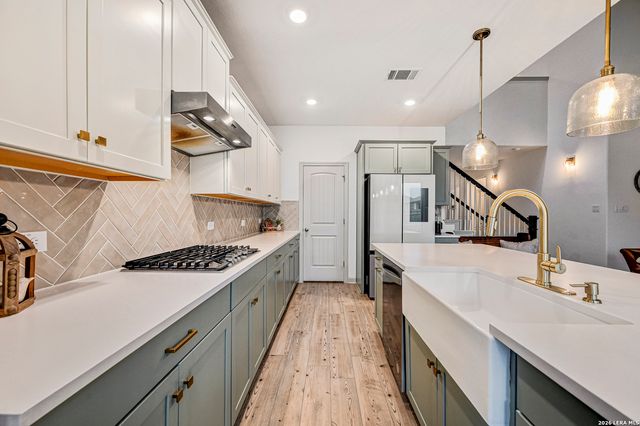 110 Breamoor, Boerne, TX 78015