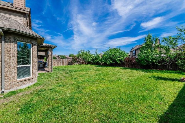 1007 Finsbury Lane, Forney, TX 75126