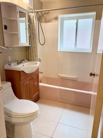 50 Bryon Road 4, Boston, MA 02467