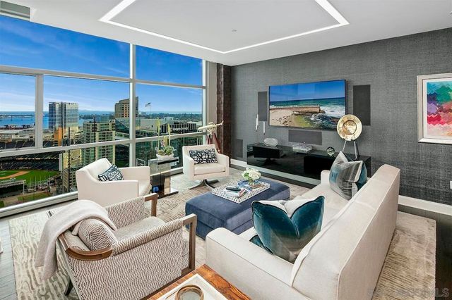 800 The Mark Ln 2803, San Diego, CA 92101