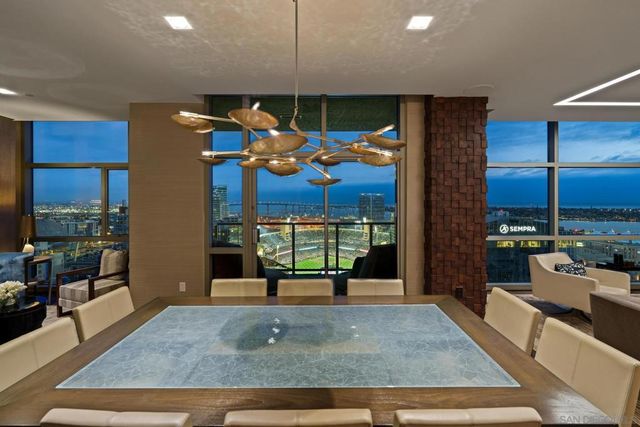 800 The Mark Ln 2803, San Diego, CA 92101