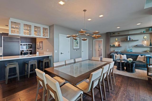 800 The Mark Ln 2803, San Diego, CA 92101