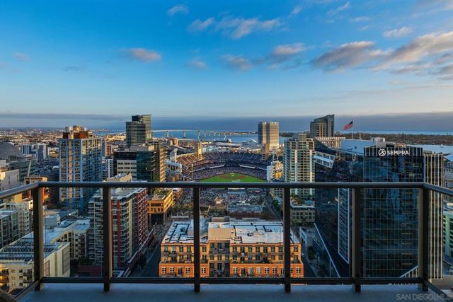 800 The Mark Ln 2803, San Diego, CA 92101