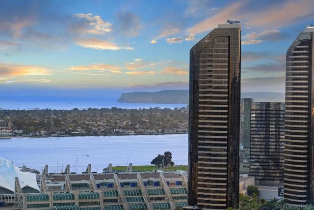 800 The Mark Ln 2803, San Diego, CA 92101