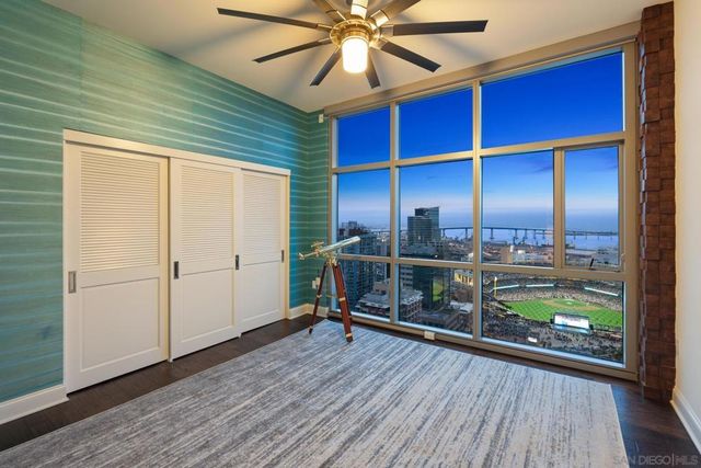 800 The Mark Ln 2803, San Diego, CA 92101