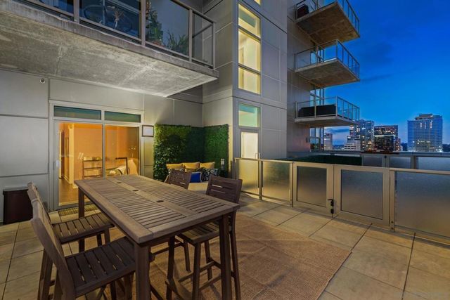 800 The Mark Ln 2803, San Diego, CA 92101