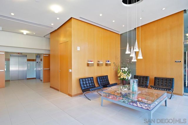 800 The Mark Ln 2803, San Diego, CA 92101