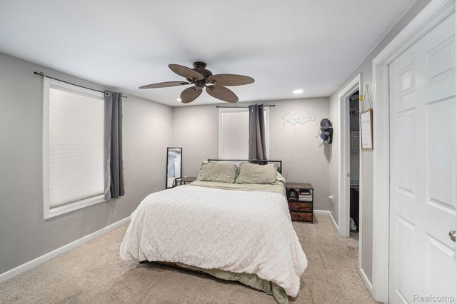 G4203 Van Slyke Road, Flint Charter Township, MI 48507