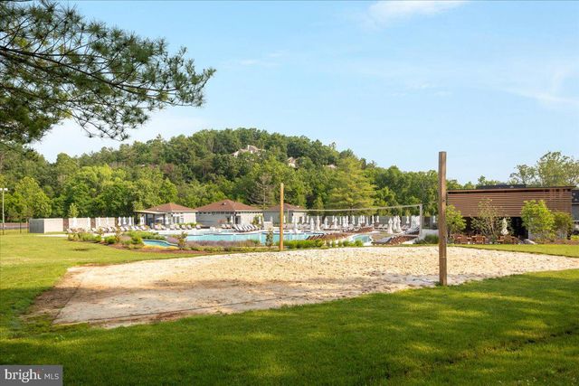 875 HUNTER LN, Edinburg, VA 22824