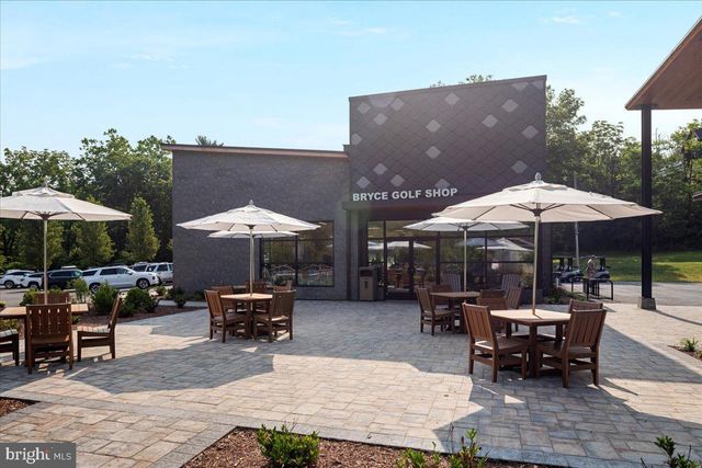 875 HUNTER LN, Edinburg, VA 22824