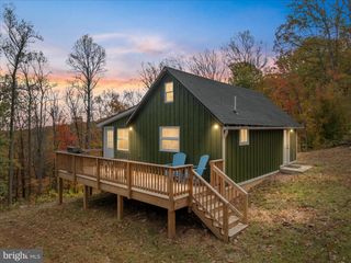 875 HUNTER LN, Edinburg, VA 22824