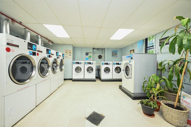 77-16 Austin Street 5L, Forest Hills, NY 11375