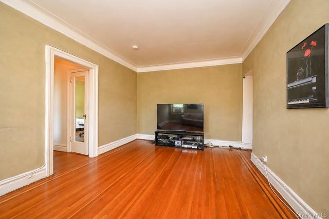 77-16 Austin Street 5L, Forest Hills, NY 11375