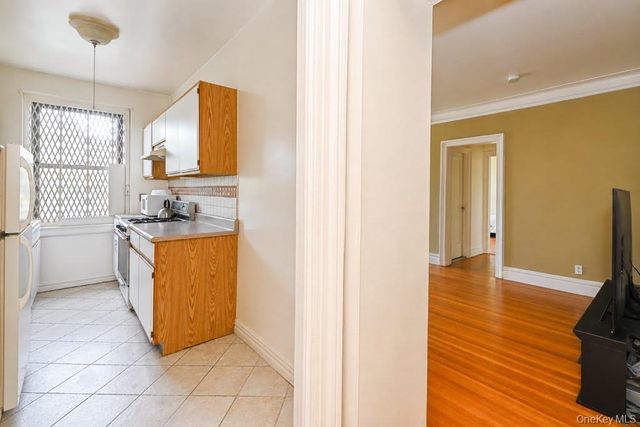 77-16 Austin Street 5L, Forest Hills, NY 11375
