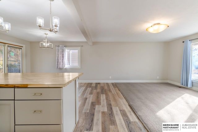 1216 Starview Lane, Lincoln, NE 68512