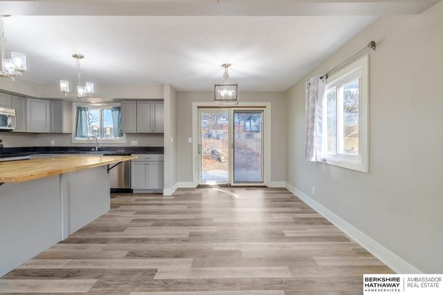 1216 Starview Lane, Lincoln, NE 68512