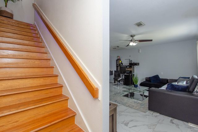 2715 Vienna Place, Pasadena, TX 77502