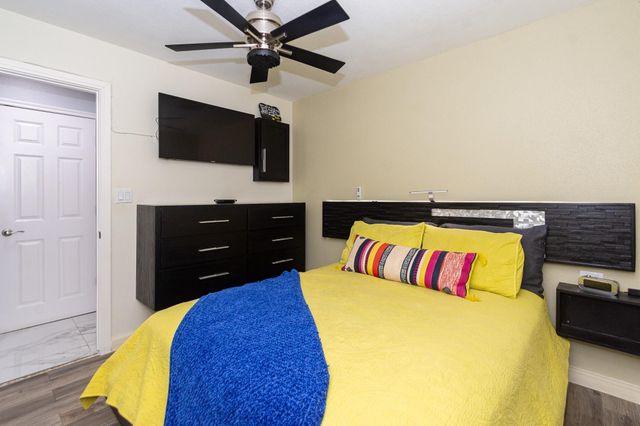 2715 Vienna Place, Pasadena, TX 77502