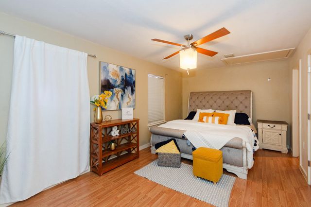 2715 Vienna Place, Pasadena, TX 77502